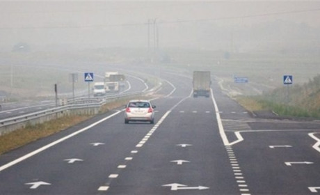 Паралельно до траси Одеса-Рені на відрізку між селами Маяки та Удобне в Одеському районі