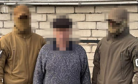 Допомагали ворогу під час окупації: правоохоронці затримали двох пособників рф з Херсонщини