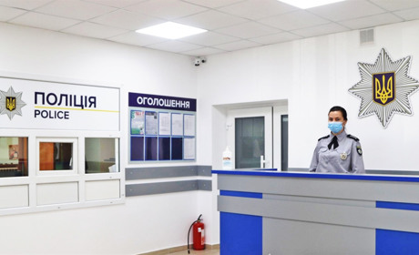 У Вараші відкрили перший поліцейський фронт-офіс