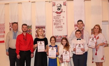 У Вараші та в Городці відбувся конкурс читців-аматорів, де діти декламували твори Тараса Шевченка