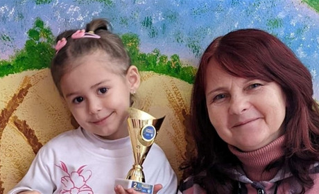 Юна глухівчанка посіла призове місце всеукраїнського конкурсу за оригінальне читання поезії (ВІДЕО)