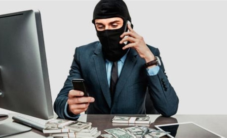 На Золотоніщині аферисти від імені податківців вимагають гроші:  будьте обачні