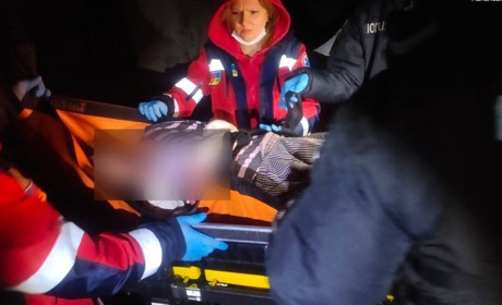 У зачиненій квартирі в Сарнах знайшли непритомну жінку: її врятували