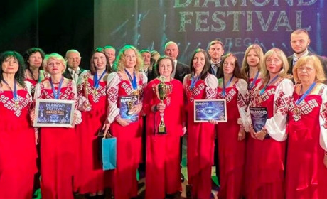 Успіх у трьох номінаціях: що привезли з «DIAMOND FESTIVAL» артисти з Південноукраїнська
