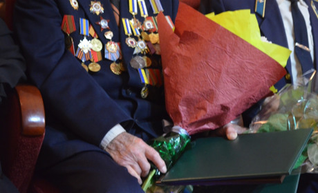 Післямова свята: кого нагородили до Дня захисника України, а кому зал аплодував, стоячи