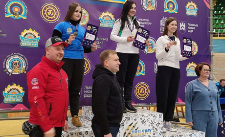 Лучниця з Нової Каховки стала призеркою Кубку України