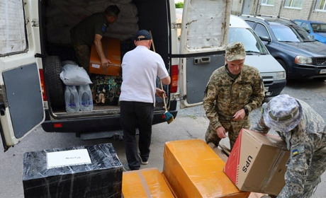 Звягельським захисникам у найгарячіших точках фронту передали обладнання на 8 млн грн