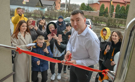 Усе для здорової посмішки: в Сарнах запрацювала стоматологічна клініка для всієї родини ElitDent