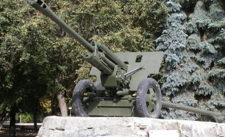 Мінкульт дозволив виключити із держреєстру 9 пам'яток історії радянської доби на Звягельщині