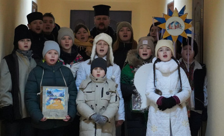 Як колядники вітають городоччан та гостей Городоцької громади з Різдвом