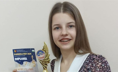 Юлія Лебедєва з Генічеська стала переможницею конкурсу з гри на фортепіано