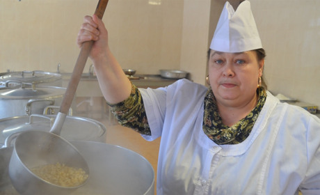 У Біляївській лікарні відремонтували харчоблок. Яку найпопулярнішу у пацієнтів страву там готують