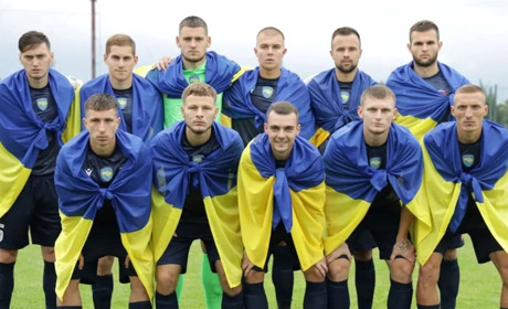 Гідний дебют у професійному футболі: ПФК "Звягель" зіграв матч з "Вастом"