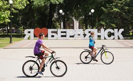 «Наші діти вже ніколи не будуть колишніми». Дитинство в окупації