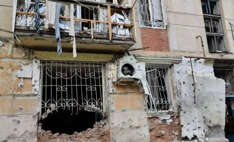 На Херсонщині окупанти завдали ударів по критичній та соціальній інфраструктурі, житлових кварталах