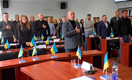 Підтримка захисникам, реабілітація військових та кадрові зміни: 46 сесія міської ради