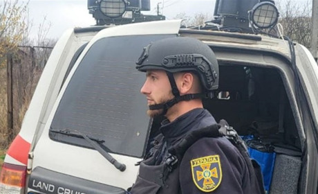 Рятувальники евакуювали мешканців із небезпечної зони на Правобережжі