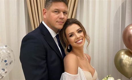 Херсонка Настя «з собачкою з Уханя» вийшла заміж за голову Державної міграційної служби