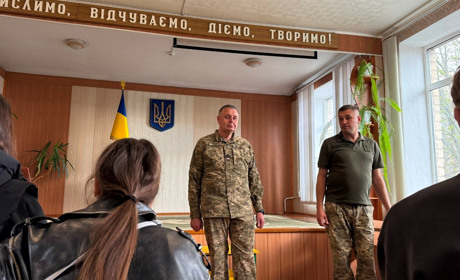 Про що розповіли школярам ветерани під час зустрічі у Первомайську