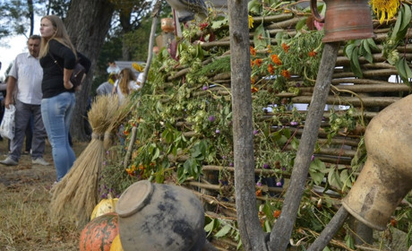 Жовтневі свята: Покрова, Дмитрівська субота та інші важливі дати