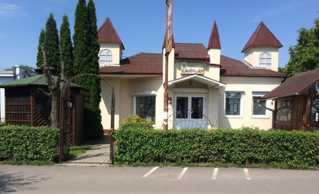 Магазин «Одягайко»: територія якісного дитячого одягу, аксесуарів та іграшок