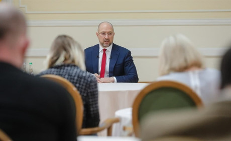 Денис Шмигаль заявив, що в Україні почалася третя хвиля коронавірусу: що варто знати сватівчанам