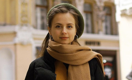 «Малюється тільки те, що пов’язано з Україною»: Стелла Марчук створює постери з видатними українцями