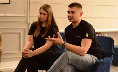Глухівчанин курує демократичні клуби на Сумщині. Як вони працюють?