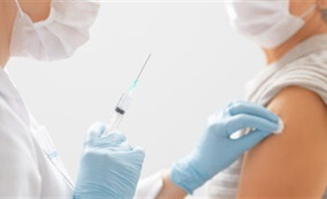 У Сватівському районі розпочався другий етап вакцинації від COVID-19. Кому роблять щеплення