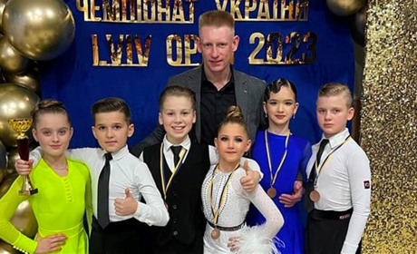 Вихованці ДЮСТК "ДАНС-ЛІЦЕЙ" привезли нагороди з чемпіонату України "LVIV OPEN 2023"