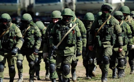 Ворог змушує жителів Маріуполя будувати фортифікації на Херсонщині