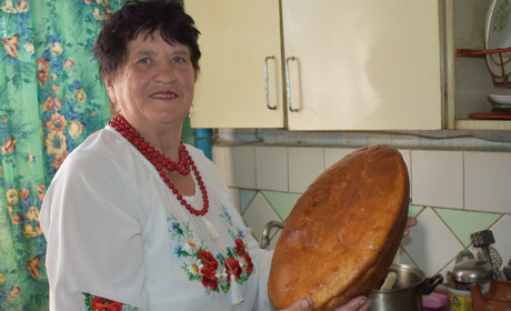 "Мене заряджають енергією мої односельці". Лецьківчанка ділиться рецептом щастя