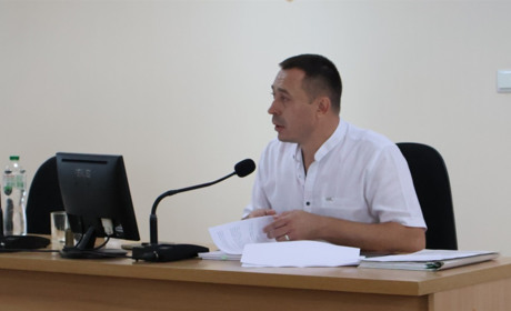 В Южноукраїнську відбуваються порушення норм законів та узурпація влади з боку секретаря ради