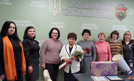 Городоччани привітали одну з найактивніших жінок Городоччини Францішку Чернецьку