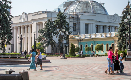 Що декларують кандидати в народні депутати від Нової Каховки та 184-го виборчого округу