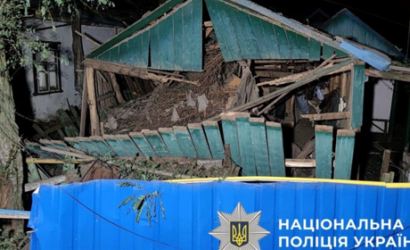 Унаслідок нічної атаки дронів на Бориспільщині пошкоджені приватні будинки та автомобіль