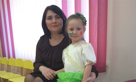 «Ми були на лінії вогню»: переселенка з Чернігова про життя у підвалі, виїзд та облаштування у Смілі