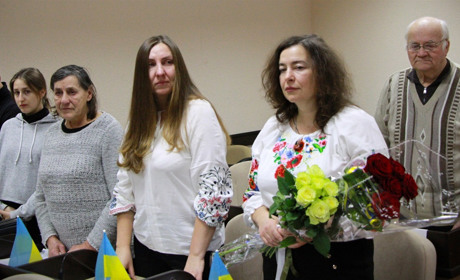 Державні нагороди передали рідним двох загиблих захисників із Нетішина