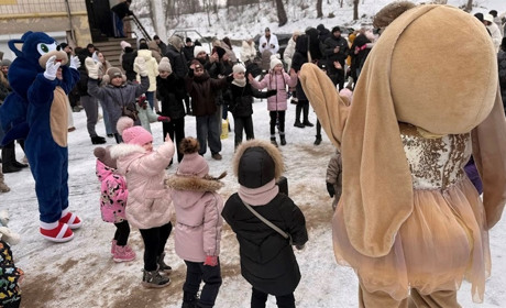 Тепло серед зими: зустріч у парку об’єднала первомайців заради перемоги. Фоторепортаж