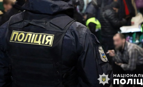На Житомирщині ув'язнений обкрадав родини зниклих воїнів: до схеми залучив свою матір і дружину