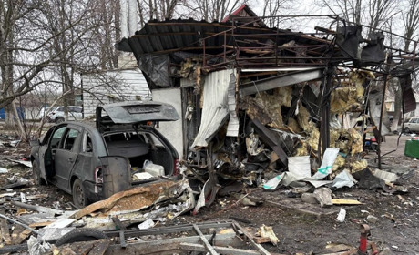 Поранені в Шевченковому, зруйновані будинки після удару КАБ: наслідки обстрілів на ранок 1 квітня