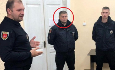 Замначальника управления патрульной полиции Измаила сбежал с 300 тысячами долларов в кармане