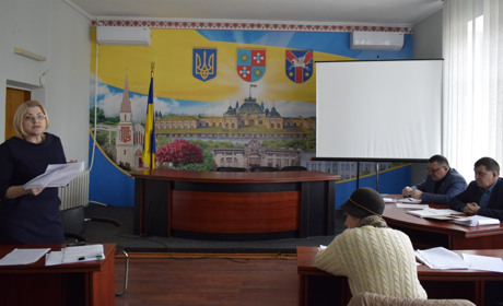 У Жмеринці триває підготовка до 57 сесії міської ради: депутати вивчають проєкти рішень