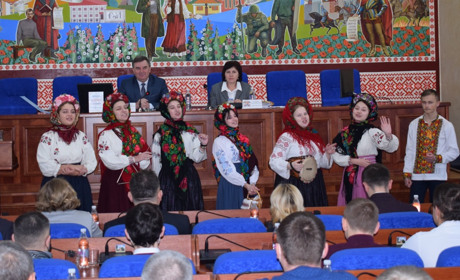 Майже шістсот мільйонів: депутати міськради на сесії погодили бюджет громади на 2022 рік