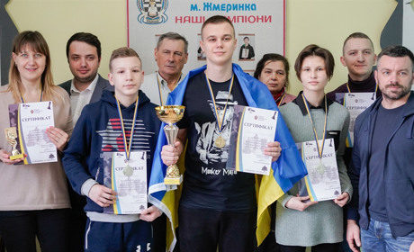 Втретє поспіль Владислав Полігас зі Жмеринки стає чемпіоном громади з шахів