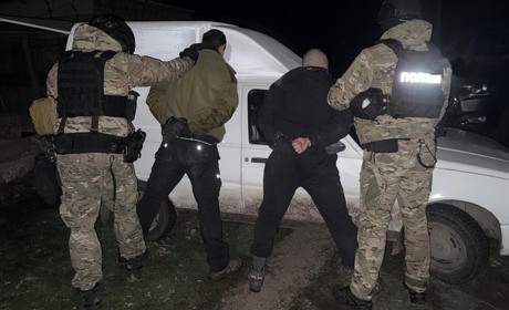 Затримано групу осіб "на гарячому", які обкрадали агропідприємства на Кіровоградщині: що відомо