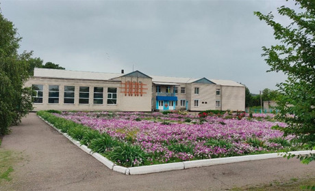 У Сватівському районі Райгородська гімназія опинилася під загрозою закриття: що сталося