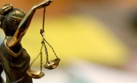 34 тисяч гривень штрафу за підроблення документів та спробу надати хабар поліцейському