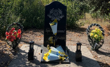 На Великобурлуччині відбувся мітинг-реквієм пам’яті загиблих Захисників і Захисниць