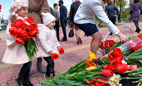 76 річниця перемоги: як у Жмеринці вшанували подвиг героїв-визволителів – фоторепортаж
